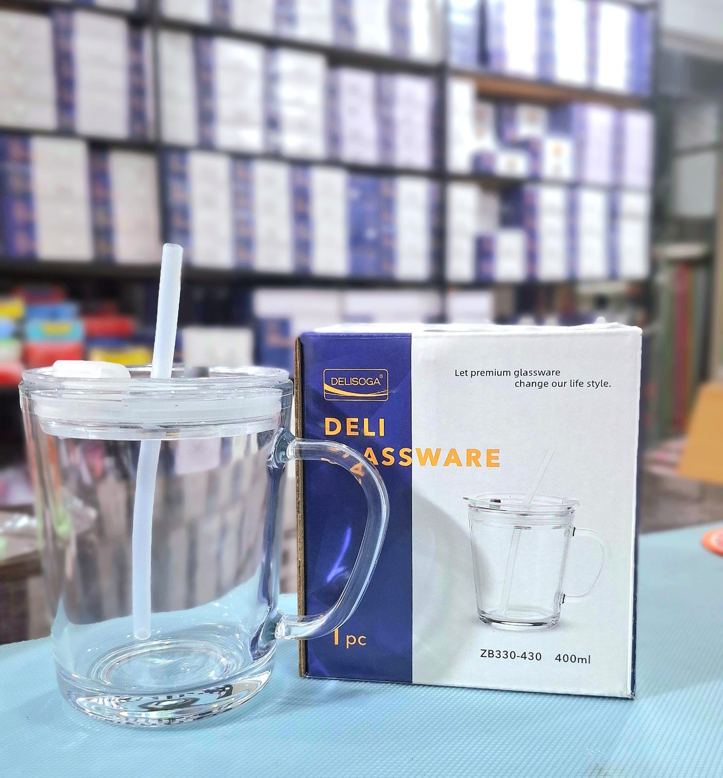 400ml Premium Glass Mug with Airtight Lid and Reusable Straw